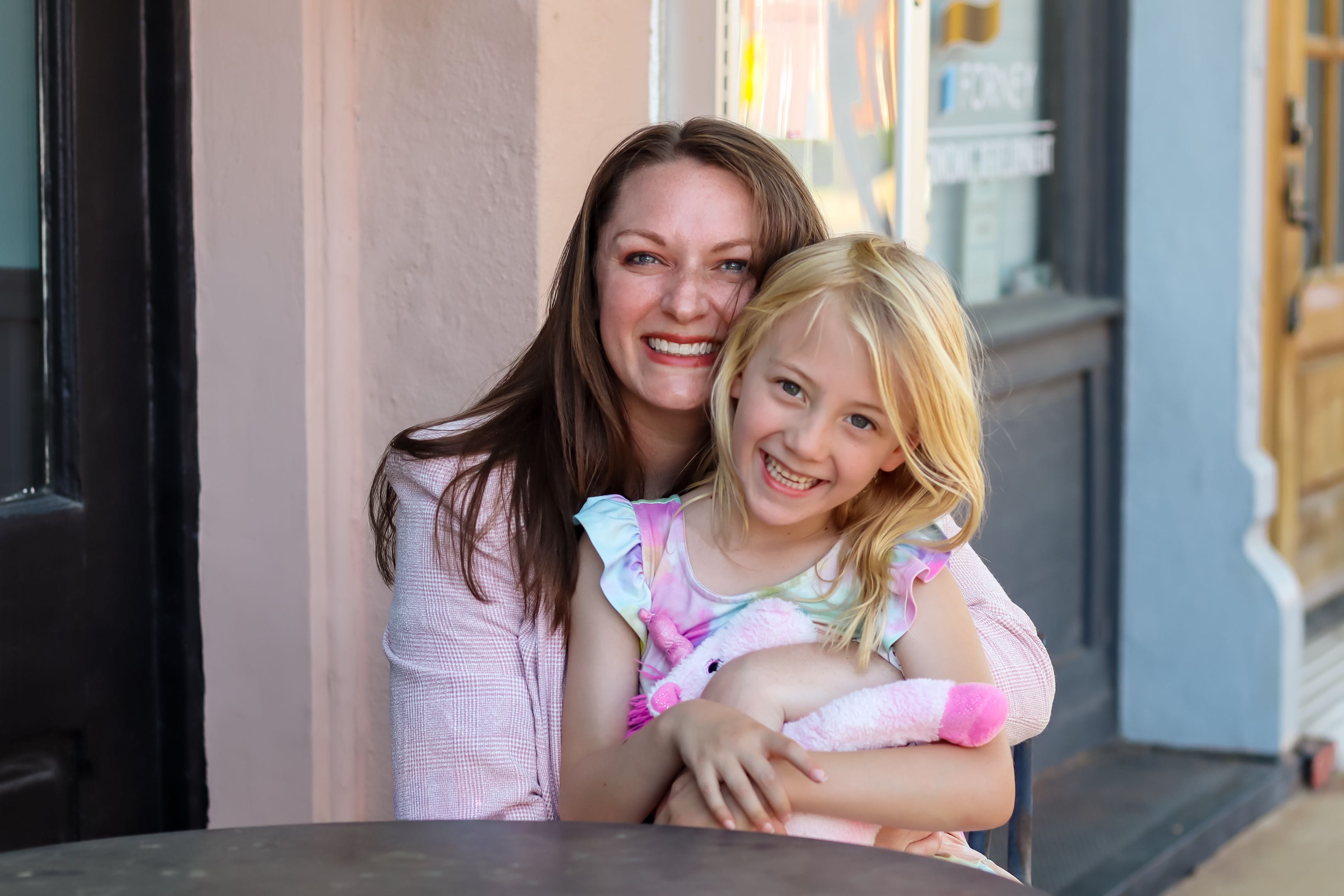 Chelsey Hockett holding her daughter